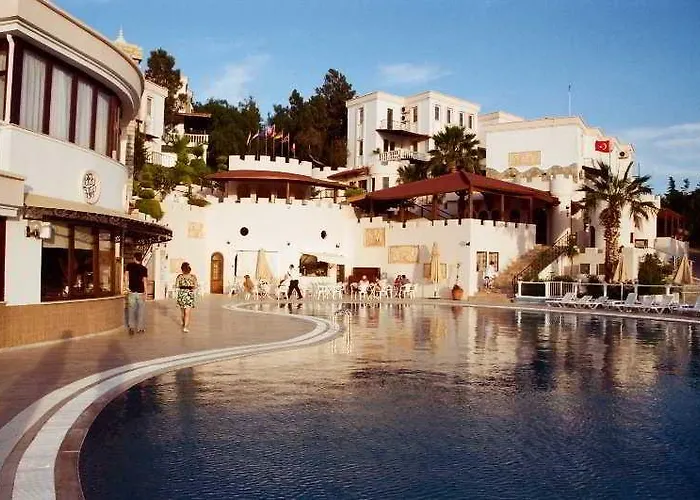 Family Belvedere Hotel 3*