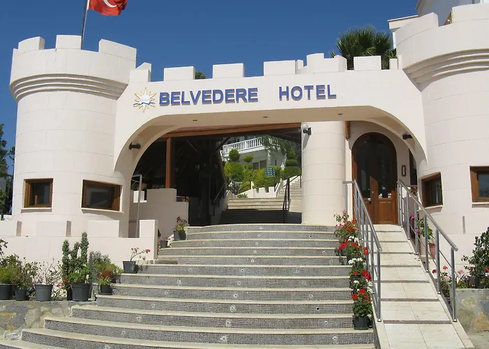 Отель Family Belvedere 3*