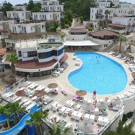 Family Belvedere Отель Бодрум