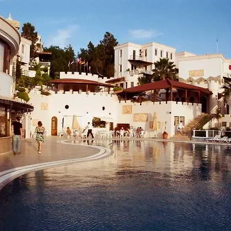 Family Belvedere Hotel 3*