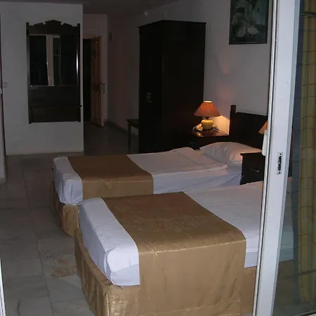 Hotel Family Belvedere 3*