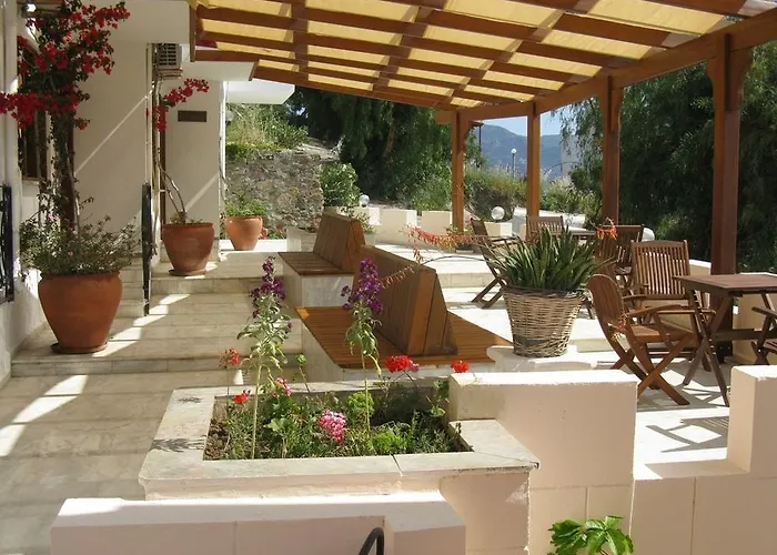 Ξενοδοχείο Family Belvedere 3*